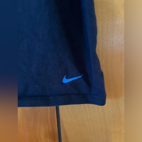 NIKE athletic tank top - Picture 3 of 4